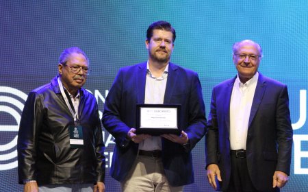 AngloGold Ashanti recebe homenagem da Revista Viver Brasil por sua contribuição ao desenvolvimento do Brasil